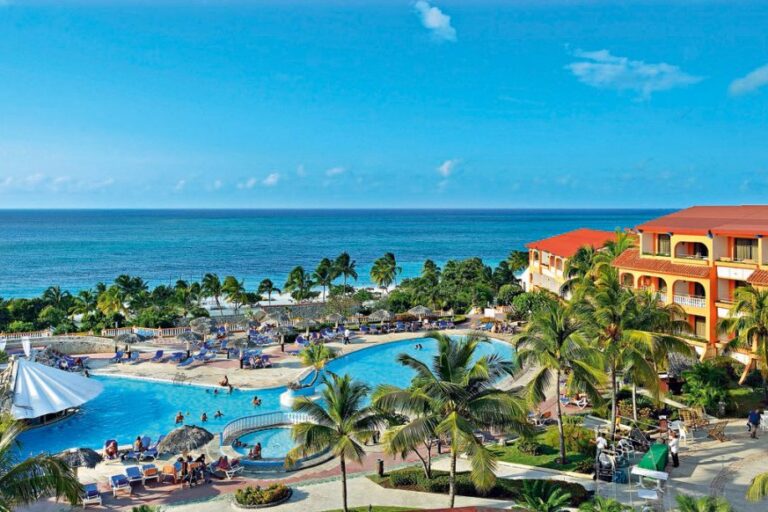 Sol Rio de Luna y Mares (hotel)