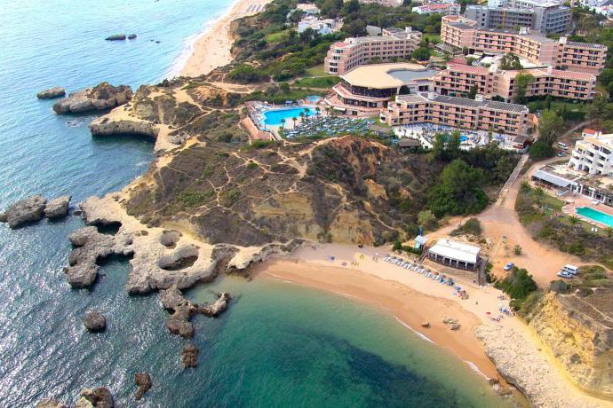 Resort Auramar Beach