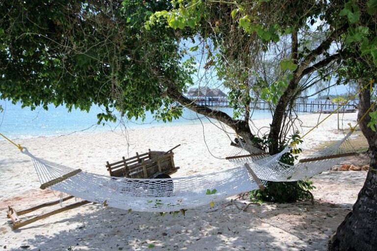 Paradise Beach Resort