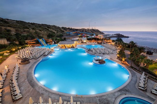Acapulco Resort Kyrenia