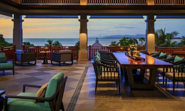 Phuket-Marriott-Resort-And-Spa-Nai-Yang-Beach[1]