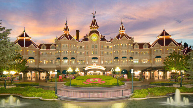 disneyland-hotel disneyland-hotel