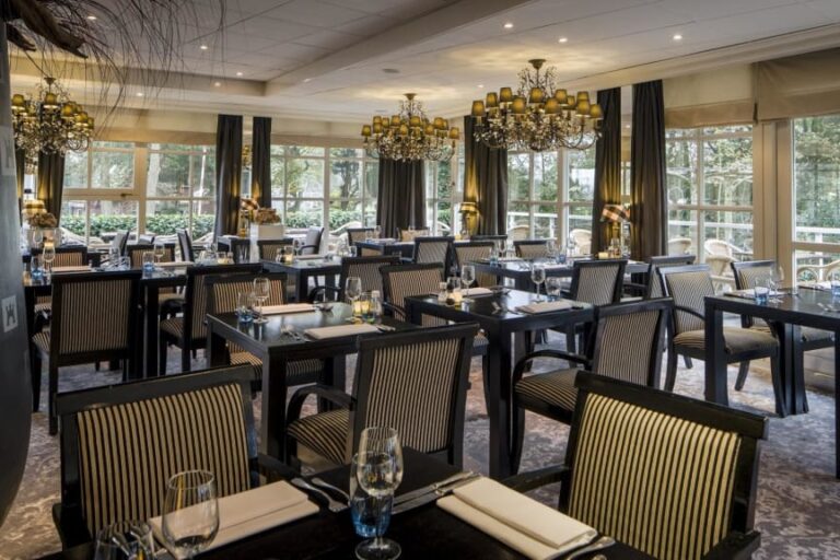 Dagaanbieding 3 dagen top beoordeeld 4*-hotel in de <b>Schoorlse Duinen</b> nabij <b>Alkmaar</b> incl. 3-gangendiner