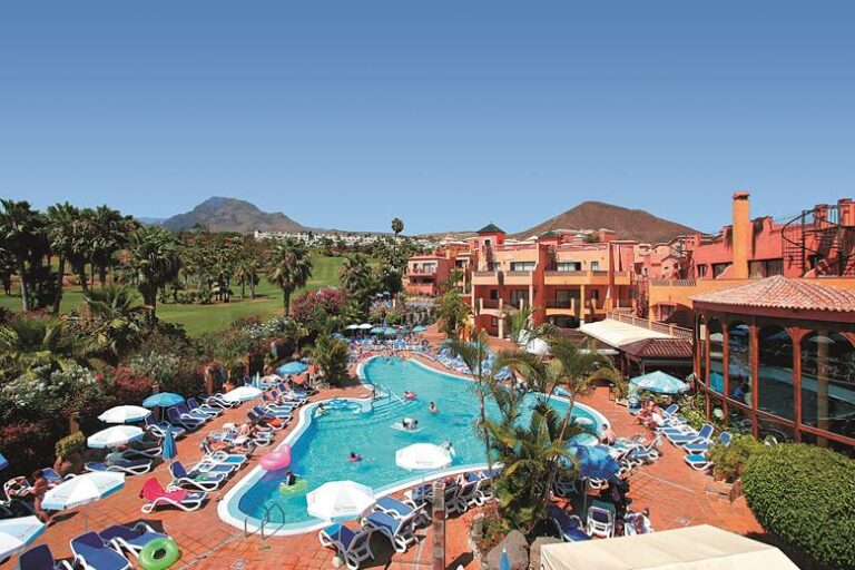 Villa Mandi Golf Resort