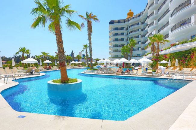 Heaven Beach Resort & Spa