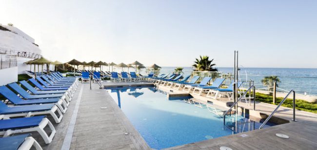 Dagaanbieding Fly & drive Costa del Sol - Benalmádena Spanje