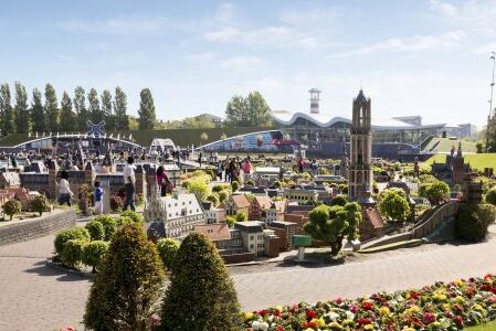 Dagaanbieding 2 of 3 dagen nabij Scheveningen incl. entree Madurodam