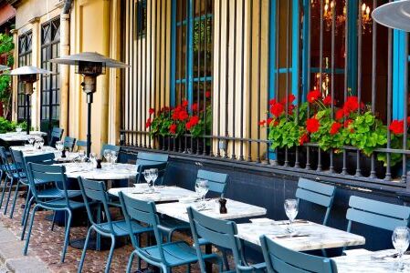 Dagaanbieding 4 dagen bij Parijs incl. ticket voor de Paris Story Show