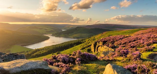 Dagaanbieding Ontdek het Peak District in Noordwest-Engeland bij Nottingham vanuit een 4*-hotel incl. ontbijt en retourovertocht