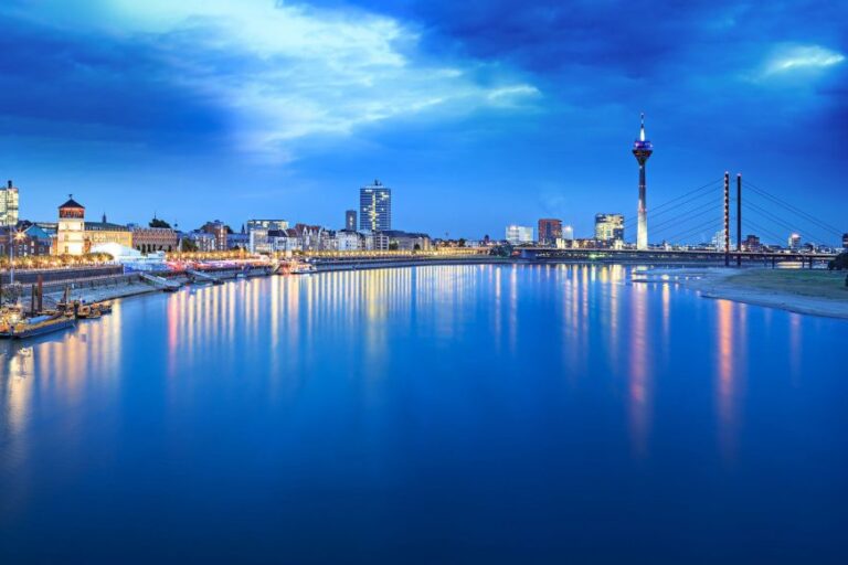 Dagaanbieding Verblijf 2 of 3 dagen in 4*-hotel midden in het centrum van <b>Düsseldorf</b> incl. ontbijt