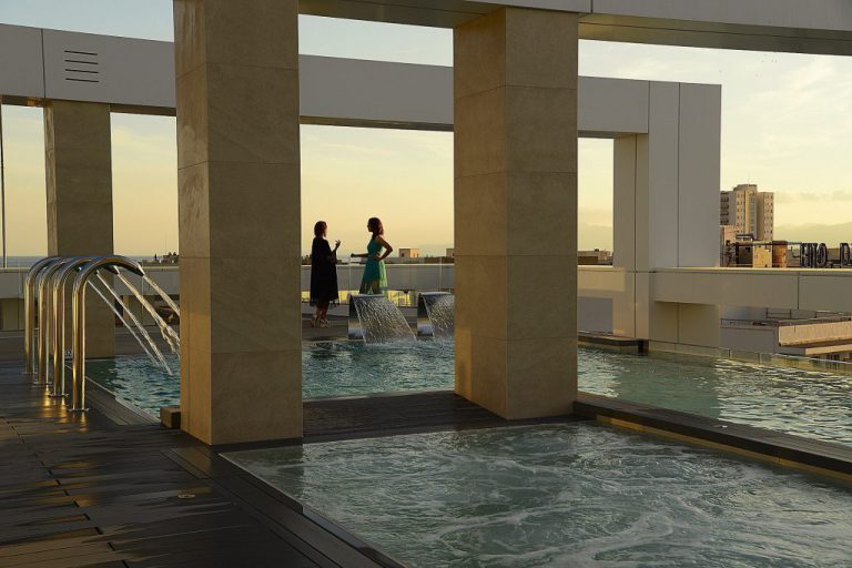 Dagaanbieding 6- of 8-daagse vakantie aan de <b>Costa Dorada</b> incl. verblijf in 4*-hotel