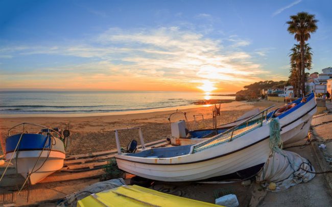 Dagaanbieding 8- of 15-daagse zonvakantie naar <b>Albufeira</b> in <b>de Algarve</b> incl. vlucht en autohuur