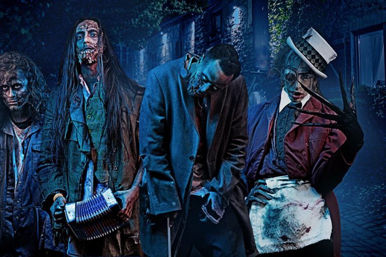 Dagaanbieding Halloweentocht in attractiepark de Waarbeek (2 p.)